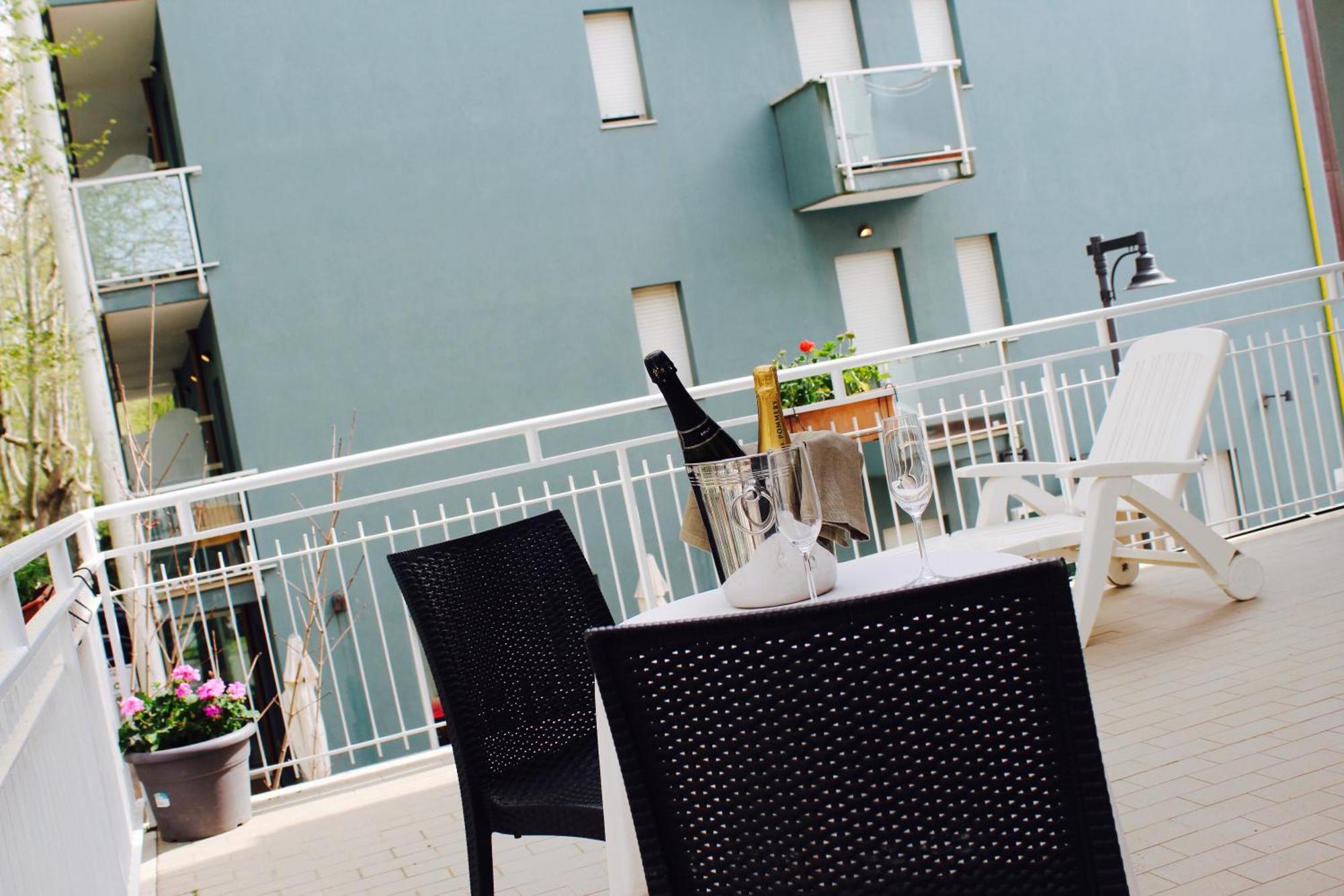 Blue Loft Hotel Cesenatico Zewnętrze zdjęcie