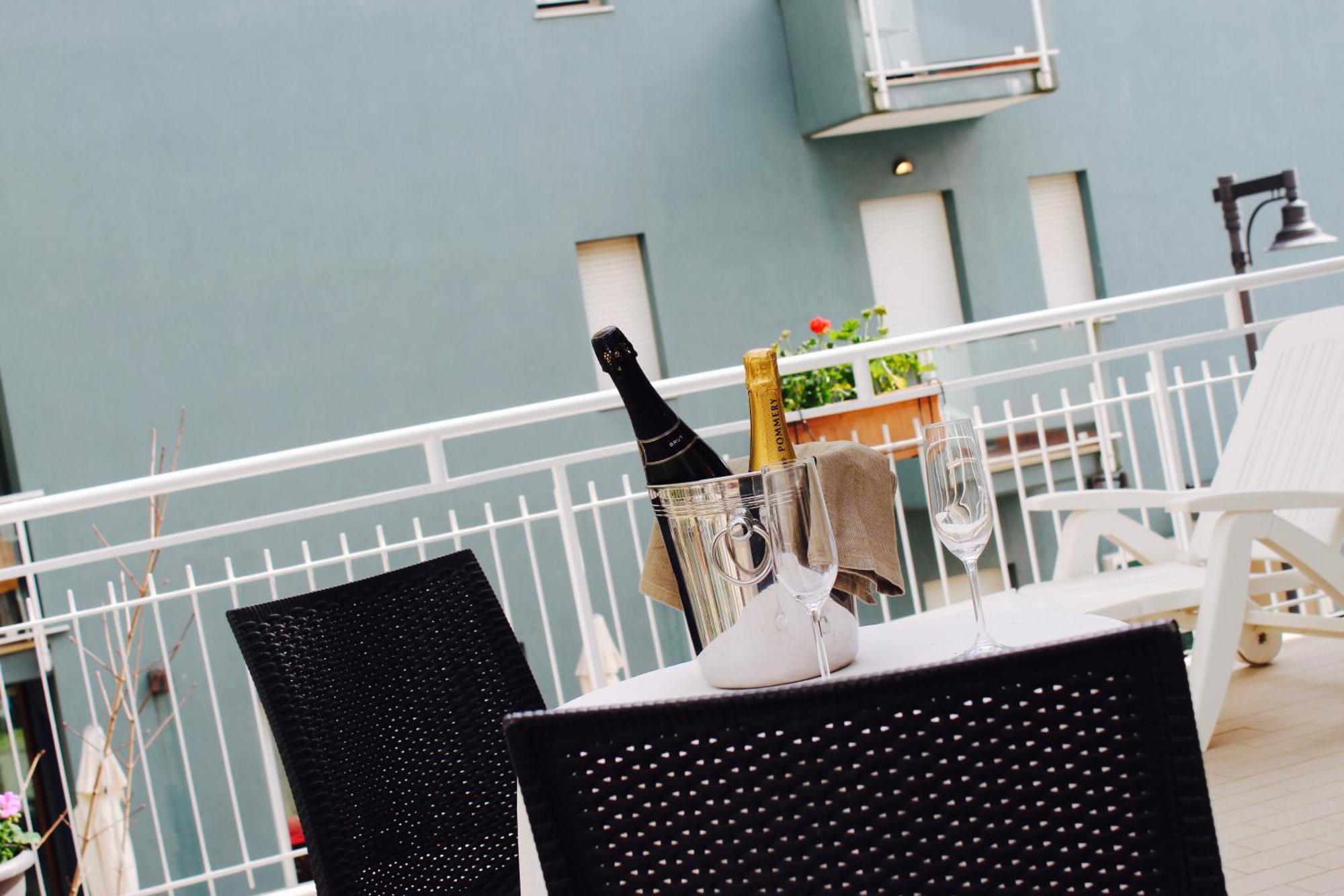 Blue Loft Hotel Cesenatico Zewnętrze zdjęcie